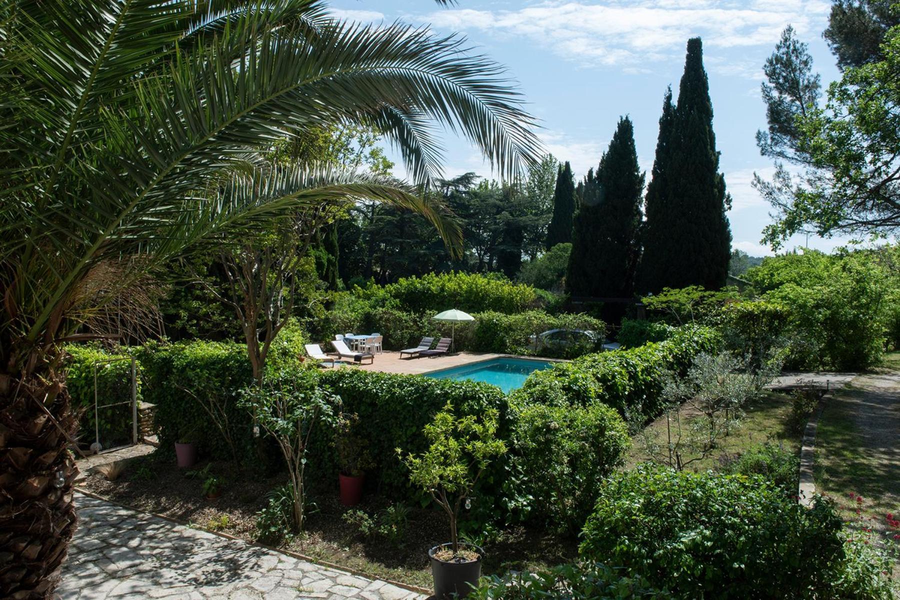La Villa Plaisance - Maison Et Chambres D Hotes A Proximite De Chateaneuf-Du-Pape Bédarrides Esterno foto